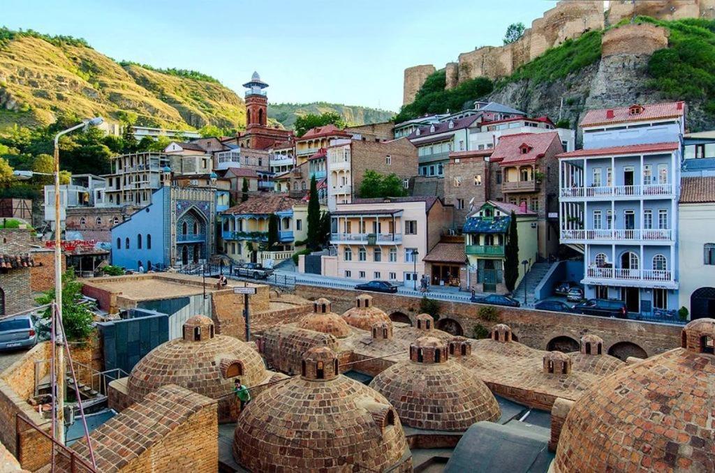 Hh Hotel Tbilisi Eksteriør bilde