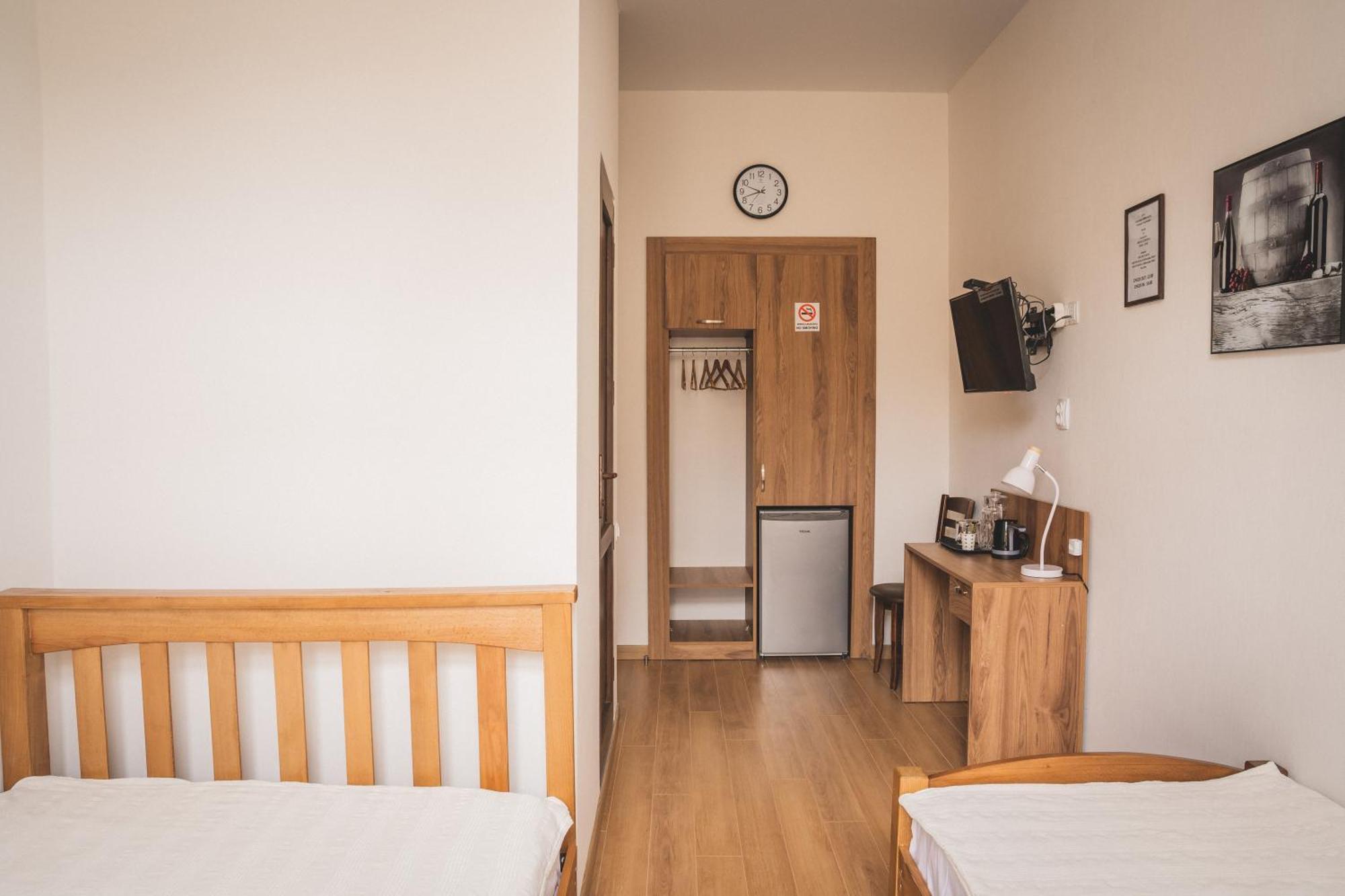 Hh Hotel Tbilisi Eksteriør bilde