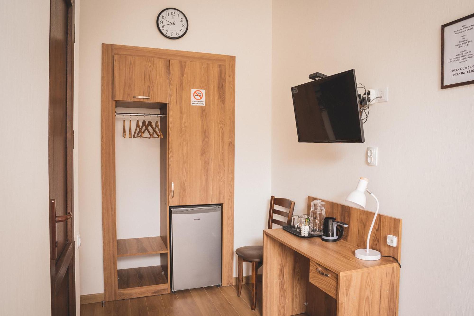 Hh Hotel Tbilisi Eksteriør bilde