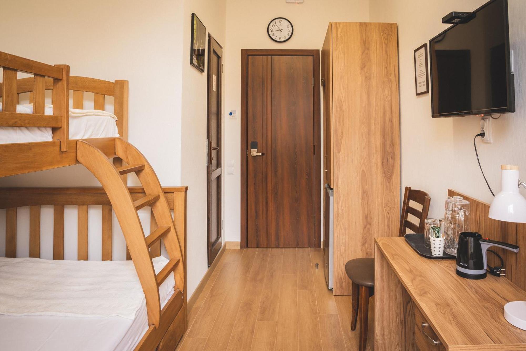 Hh Hotel Tbilisi Eksteriør bilde