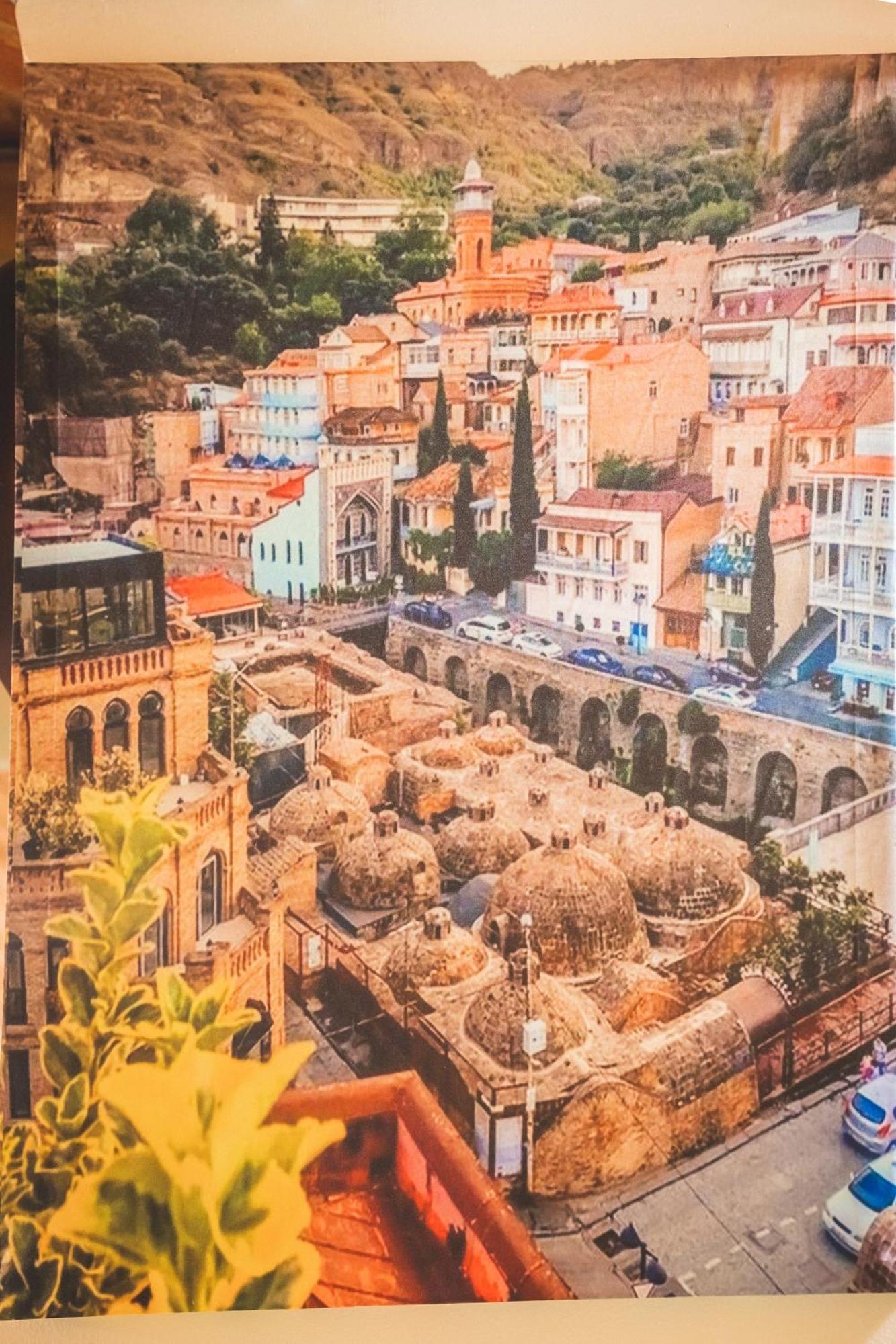 Hh Hotel Tbilisi Eksteriør bilde