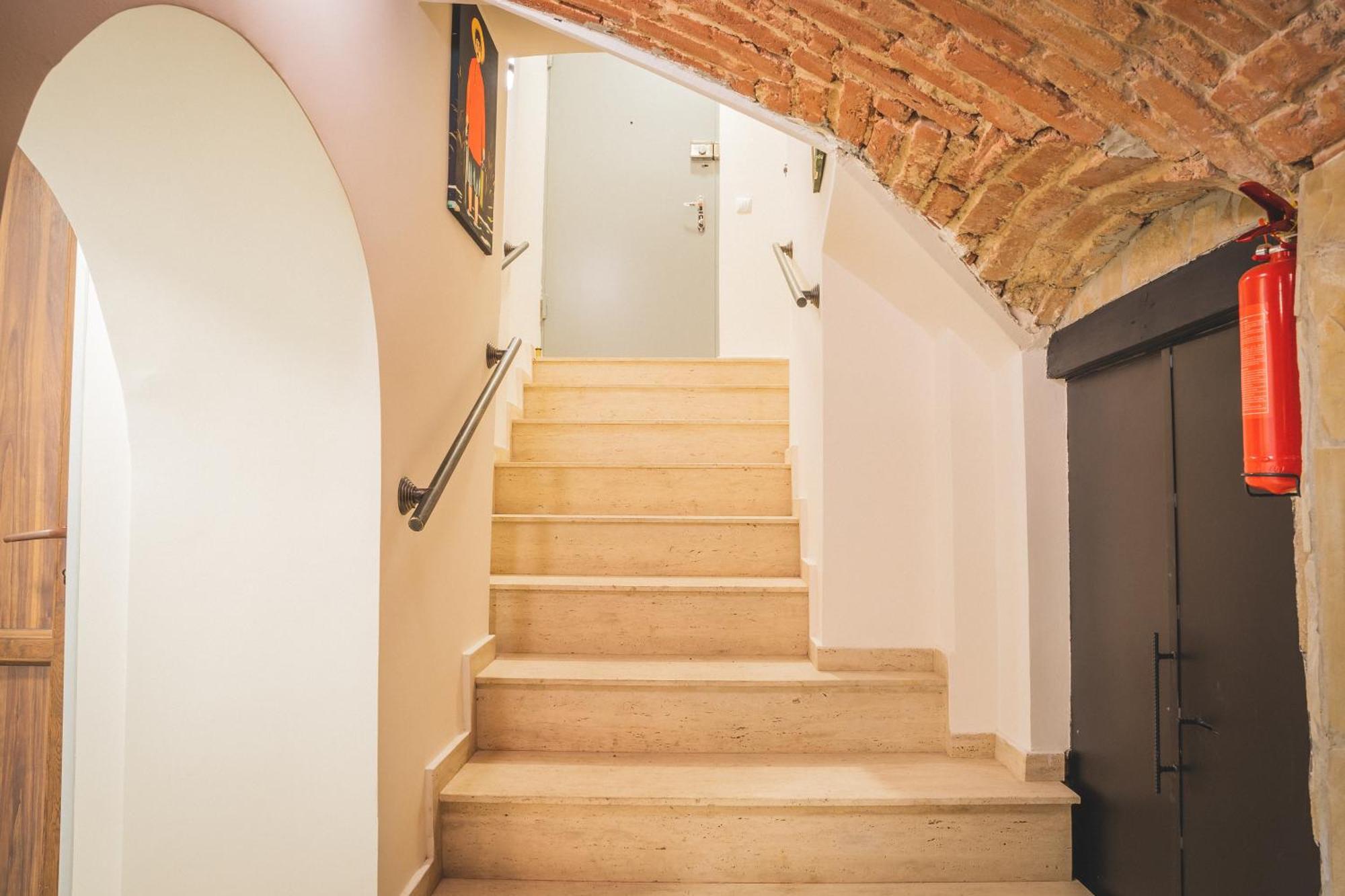 Hh Hotel Tbilisi Eksteriør bilde